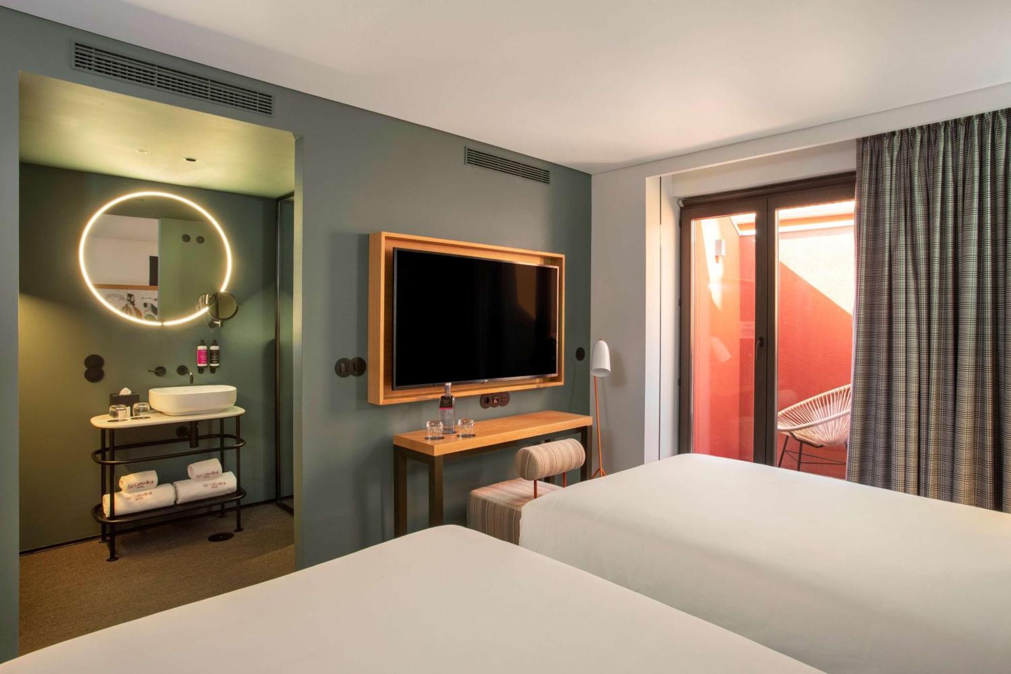 Se Catedral Hotel Porto, Tapestry Collection By Hilton Εξωτερικό φωτογραφία